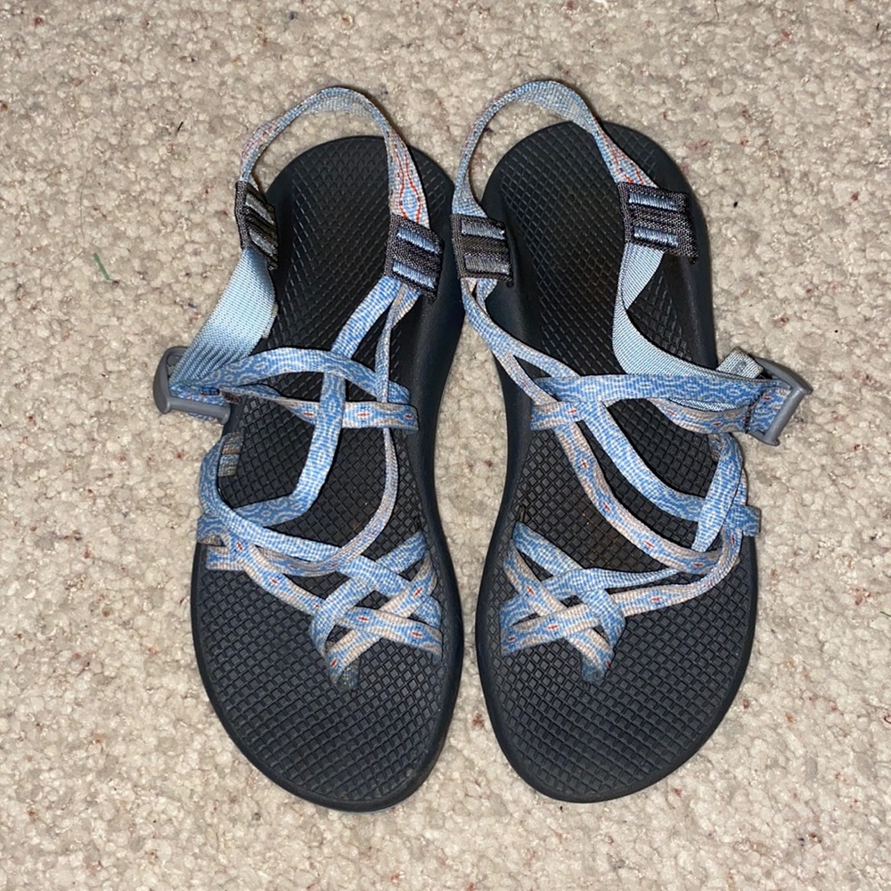 chacos!